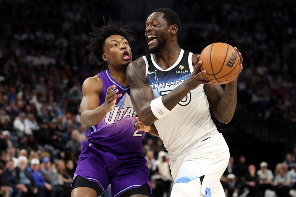 季前训练中 季前训练中