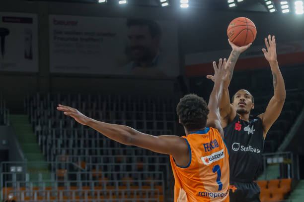 第三次在足 第三次在足